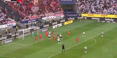 【德甲】马内破门+中楣 穆西亚拉2球+中柱 拜仁6比1