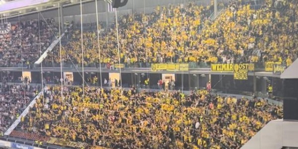 【现场】伯纳乌从嘘声到狂欢，多特唤醒皇马逆转基因